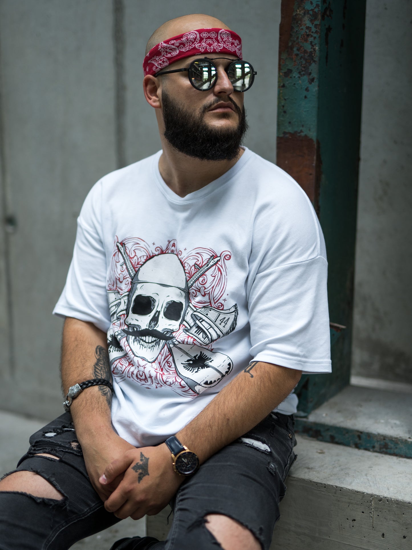 Skull with Qifteli Oversize T-Shirt White